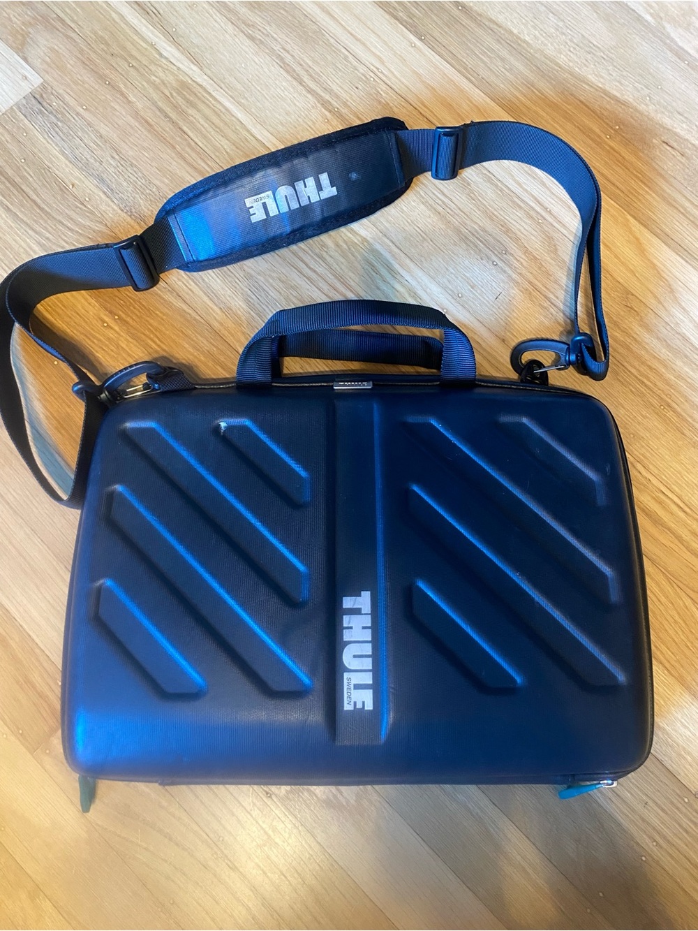 Thule Black Hard-Shell Laptop Briefcase with Shoulder Strap